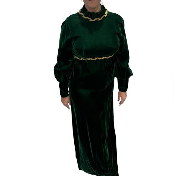Emerald Green Vintage Velvet Maxi Gown with Long Bishop Sleeves and Mock Neck - Picture 1 of 16